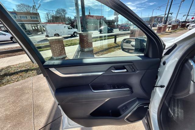 new 2025 GMC Acadia car, priced at $39,295