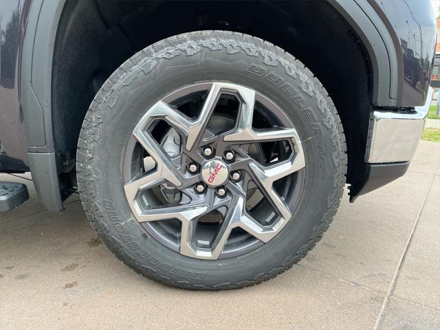 new 2025 GMC Sierra 1500 car, priced at $51,925