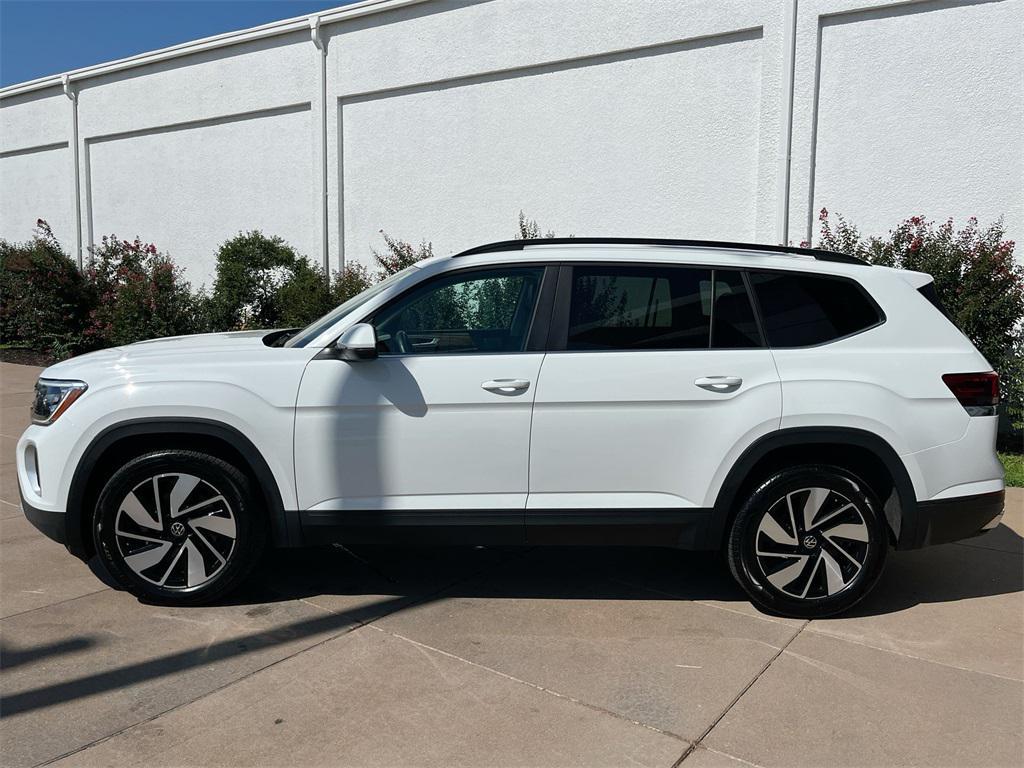 used 2024 Volkswagen Atlas car, priced at $31,000