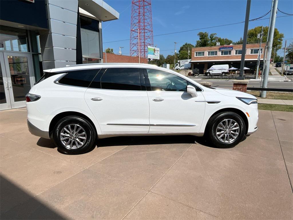 used 2024 Buick Enclave car, priced at $32,000