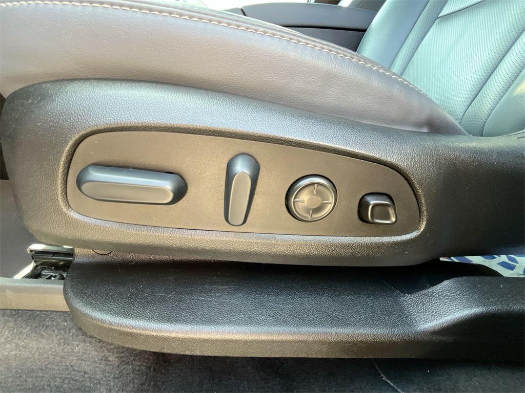 used 2024 Buick Enclave car, priced at $32,000