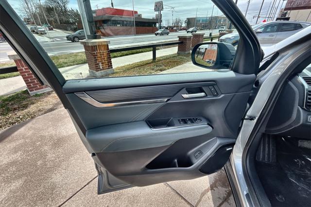 new 2025 GMC Acadia car, priced at $55,580