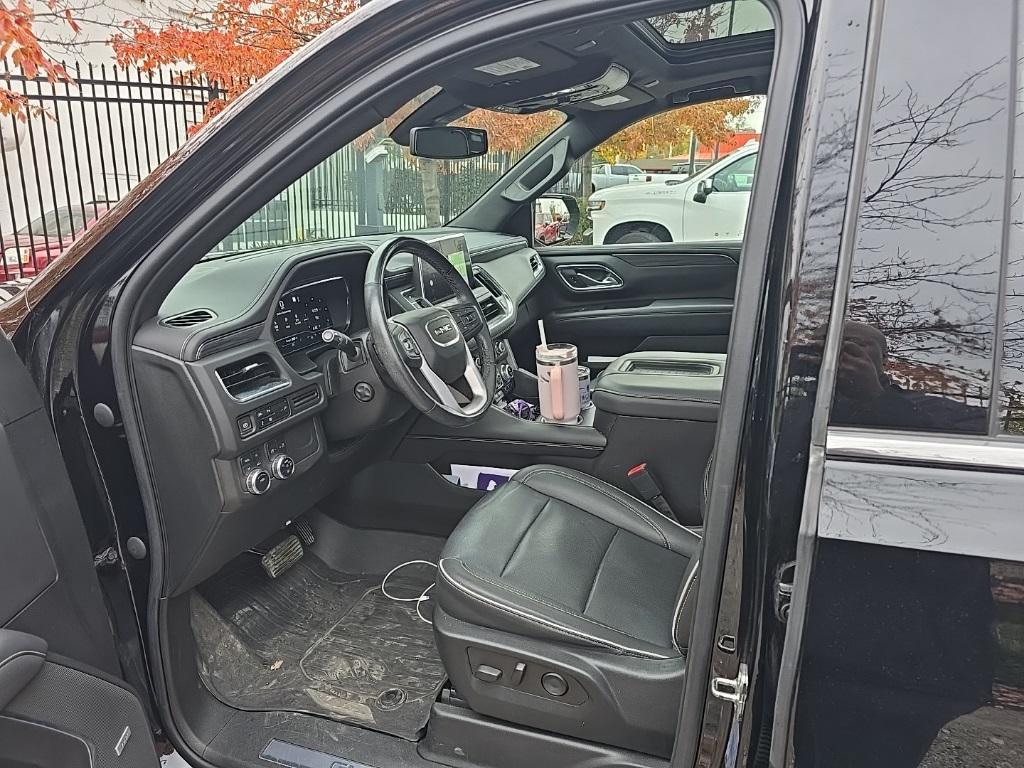 used 2022 GMC Yukon car, priced at $44,500