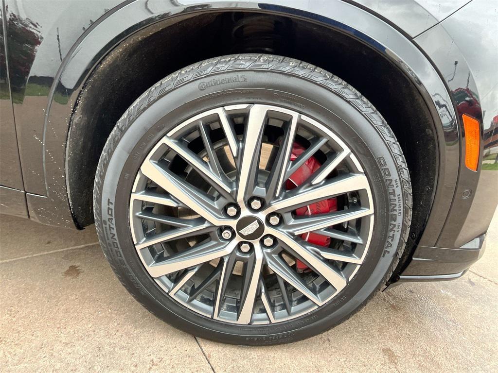 used 2022 Cadillac XT6 car, priced at $30,500