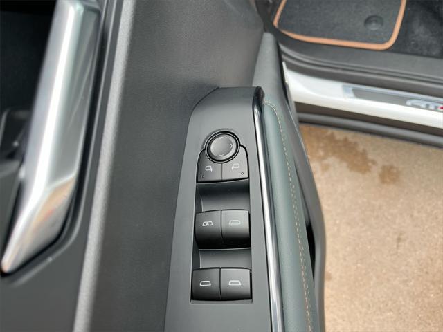 new 2025 GMC Acadia car, priced at $45,895