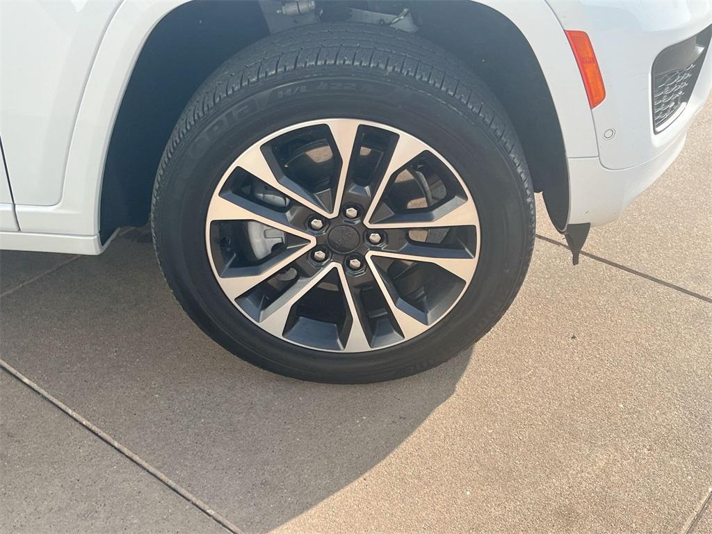 used 2022 Jeep Grand Cherokee L car, priced at $37,500