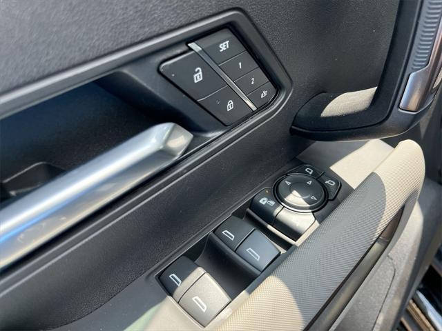 new 2025 GMC HUMMER EV SUV car, priced at $93,140