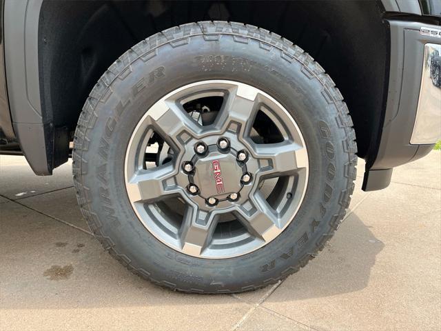 new 2025 GMC Sierra 2500 car, priced at $74,195