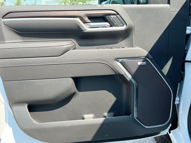new 2025 GMC Sierra 2500 car, priced at $74,700
