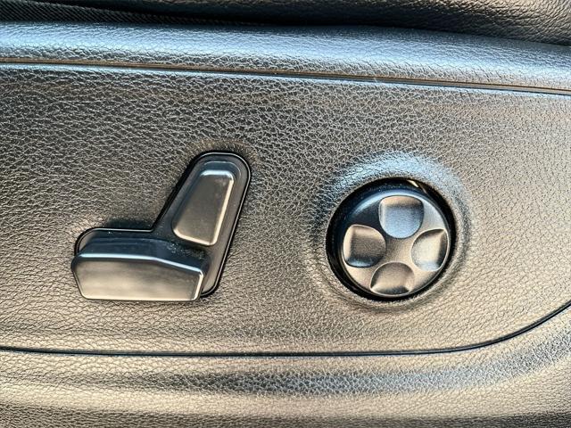 used 2021 Ram 1500 car, priced at $29,000