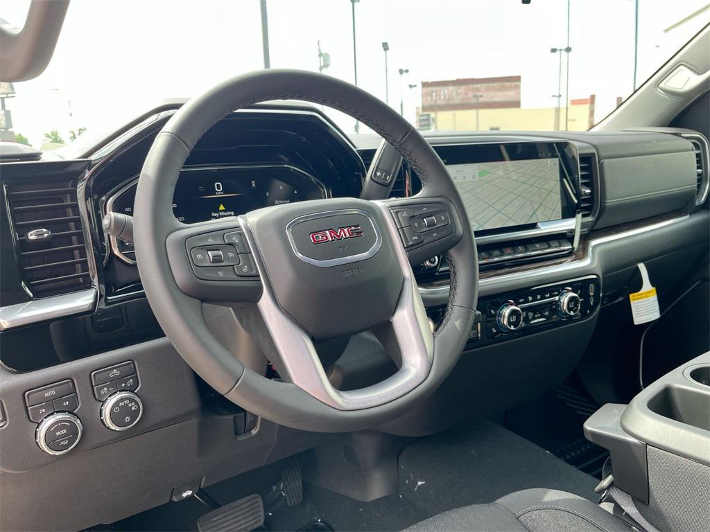 new 2025 GMC Sierra 1500 car, priced at $47,440