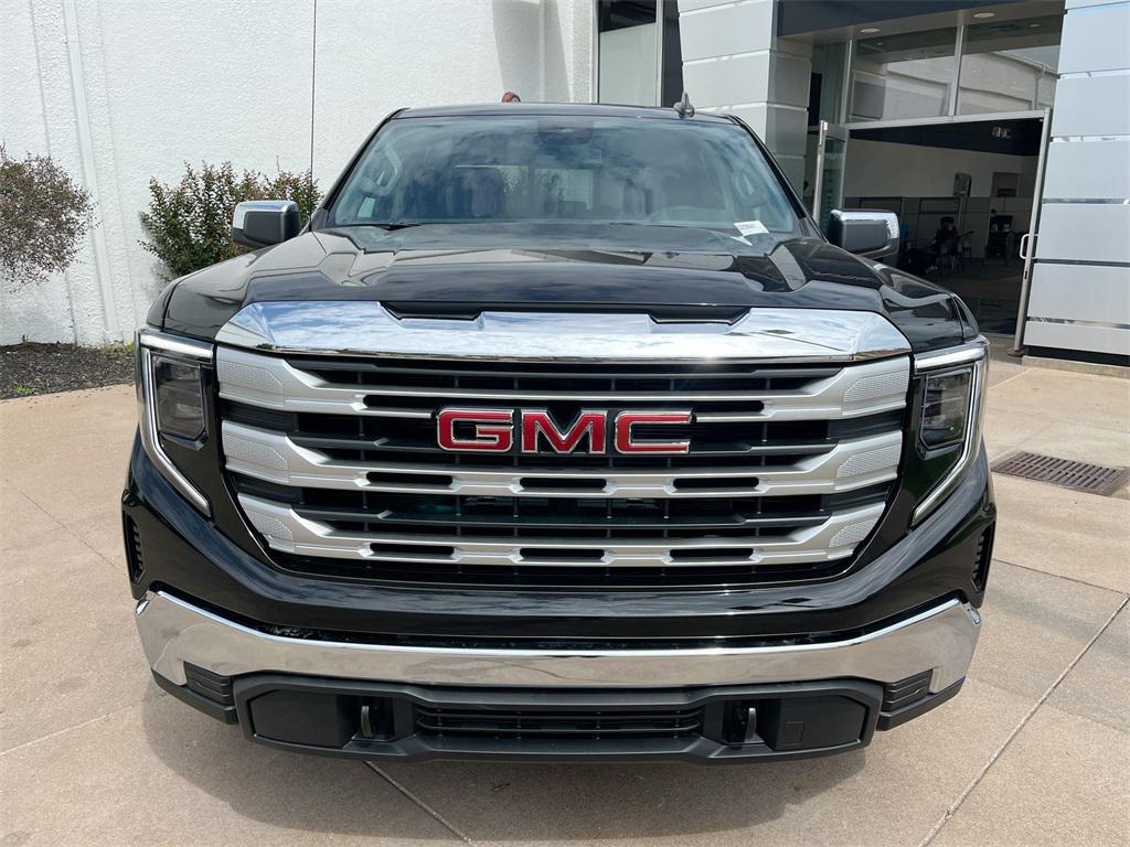 new 2025 GMC Sierra 1500 car, priced at $47,440