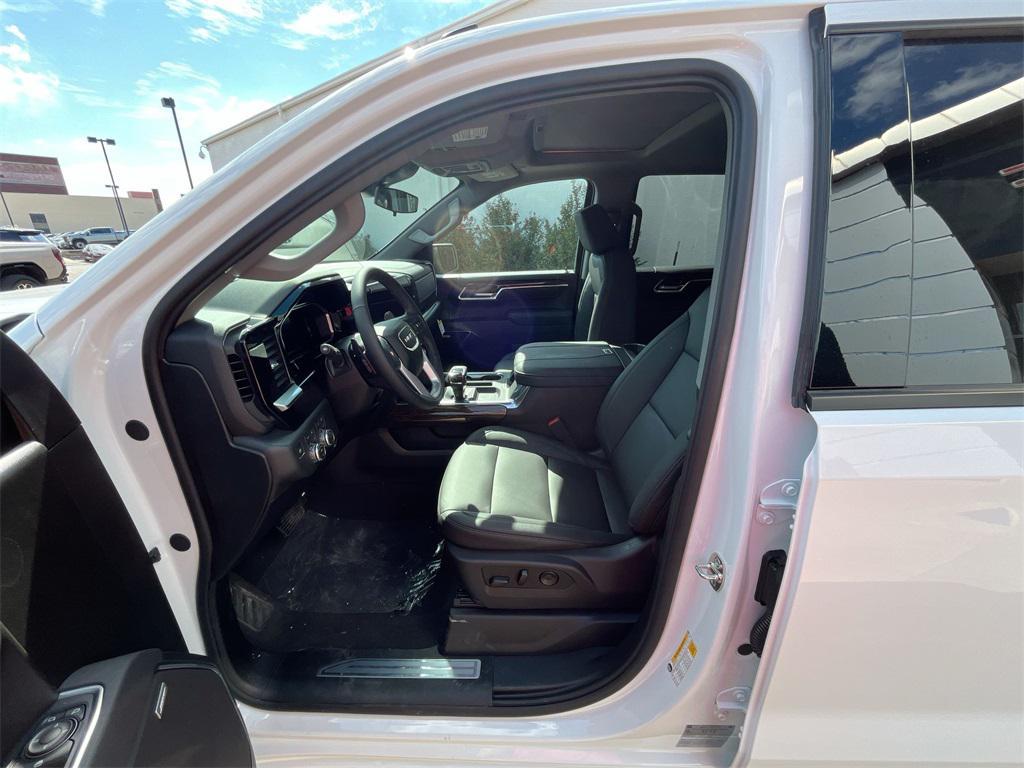 new 2026 GMC Sierra 1500 car, priced at $55,701
