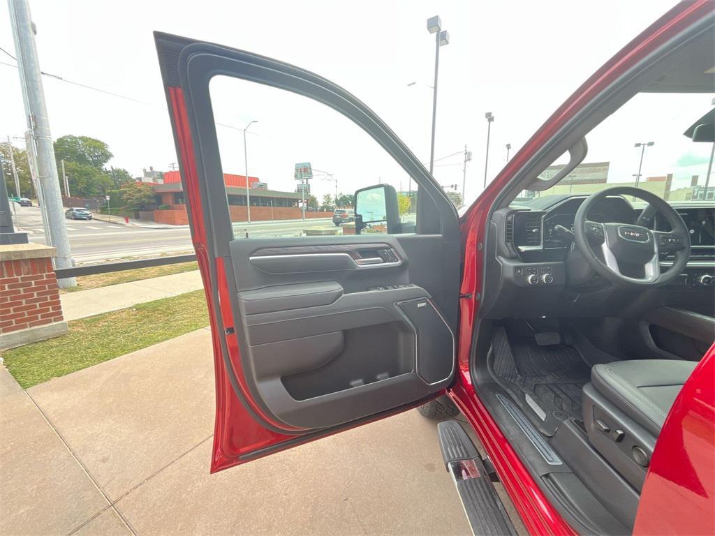 new 2026 GMC Sierra 3500 car, priced at $79,550