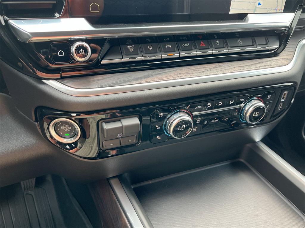 new 2026 GMC Sierra 3500 car, priced at $79,550