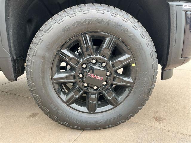 new 2025 GMC Sierra 2500 car, priced at $80,055