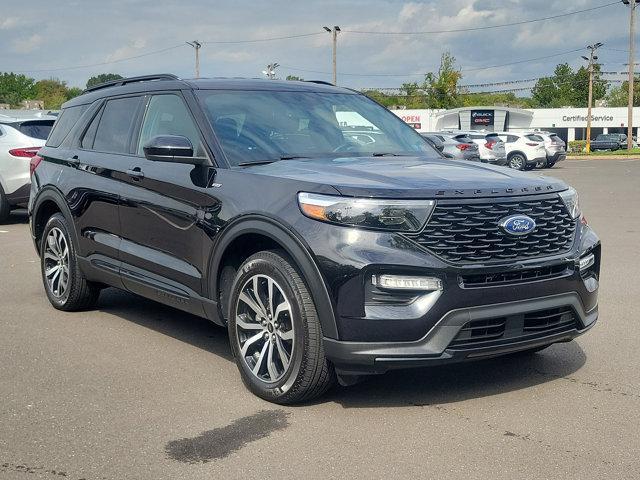 used 2022 Ford Explorer car, priced at $34,423