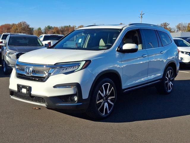 used 2022 Honda Pilot car, priced at $35,005