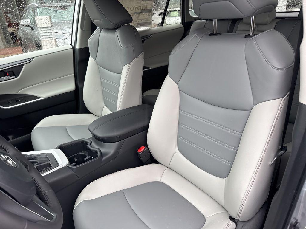 new 2025 Toyota RAV4 car, priced at $39,812