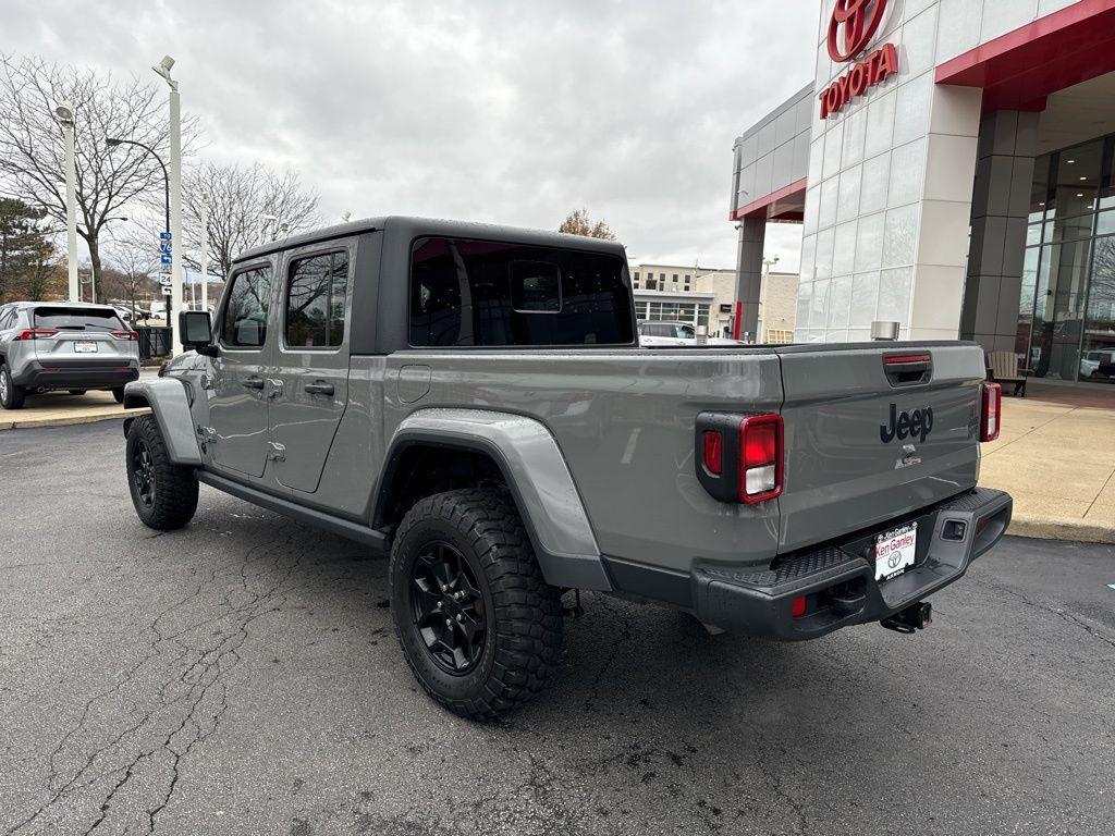 used 2021 Jeep Gladiator car, priced at $30,491