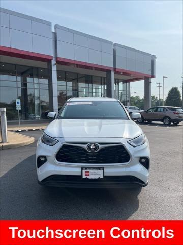 used 2023 Toyota Highlander car, priced at $30,789