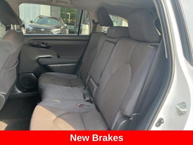 used 2023 Toyota Highlander car, priced at $30,789