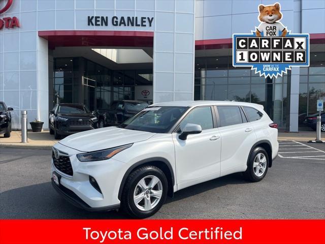 used 2023 Toyota Highlander car, priced at $30,958