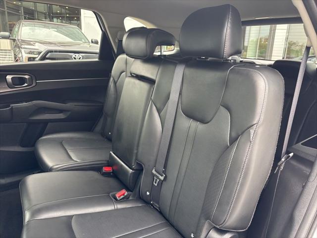 used 2024 Kia Sorento car, priced at $29,978