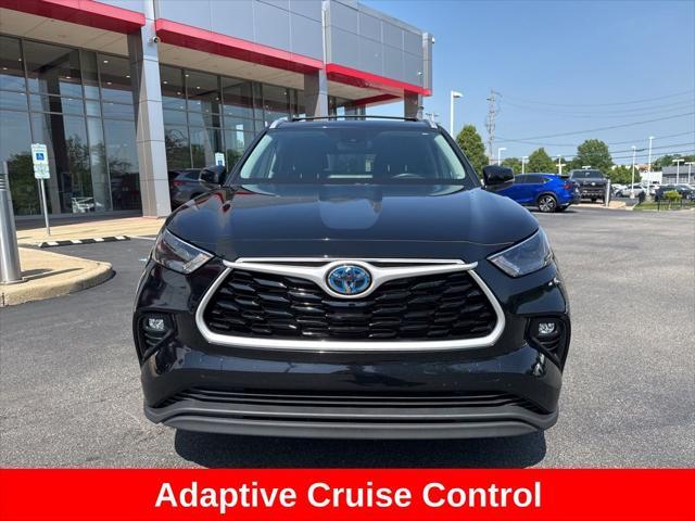 used 2022 Toyota Highlander Hybrid car, priced at $40,572