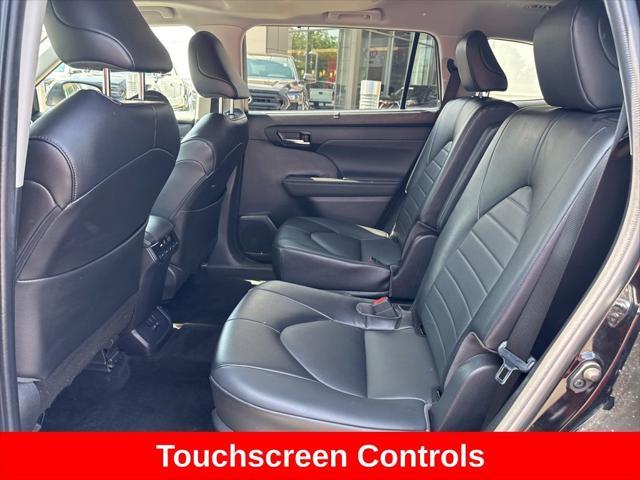 used 2022 Toyota Highlander Hybrid car, priced at $40,572