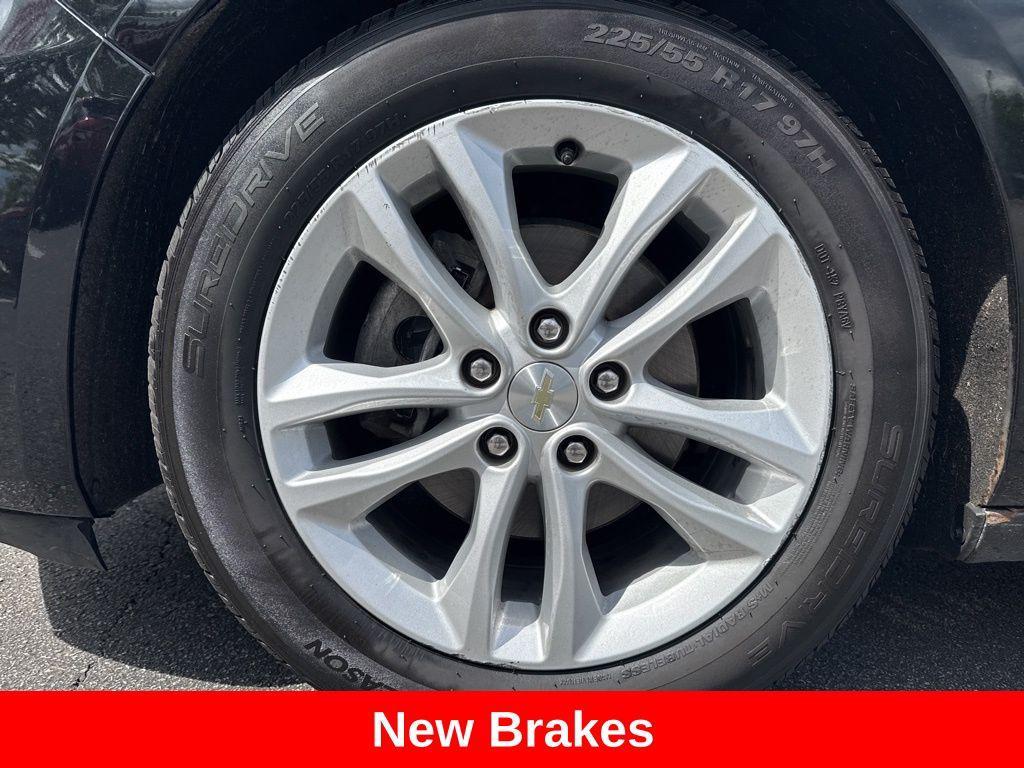 used 2017 Chevrolet Malibu car, priced at $12,893