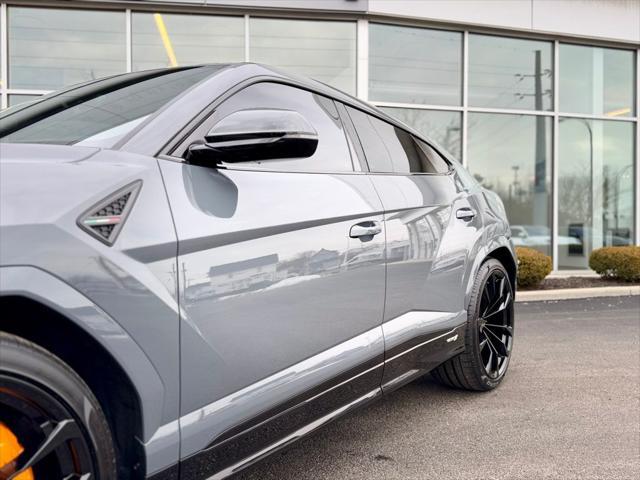 used 2024 Lamborghini Urus car, priced at $289,988