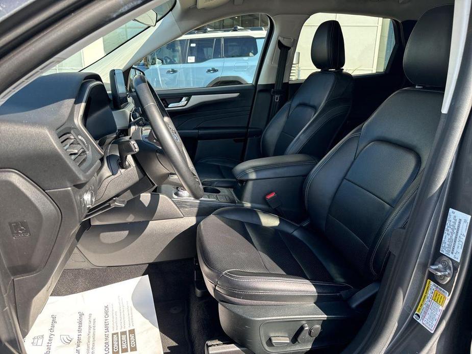 used 2022 Ford Escape car, priced at $20,669