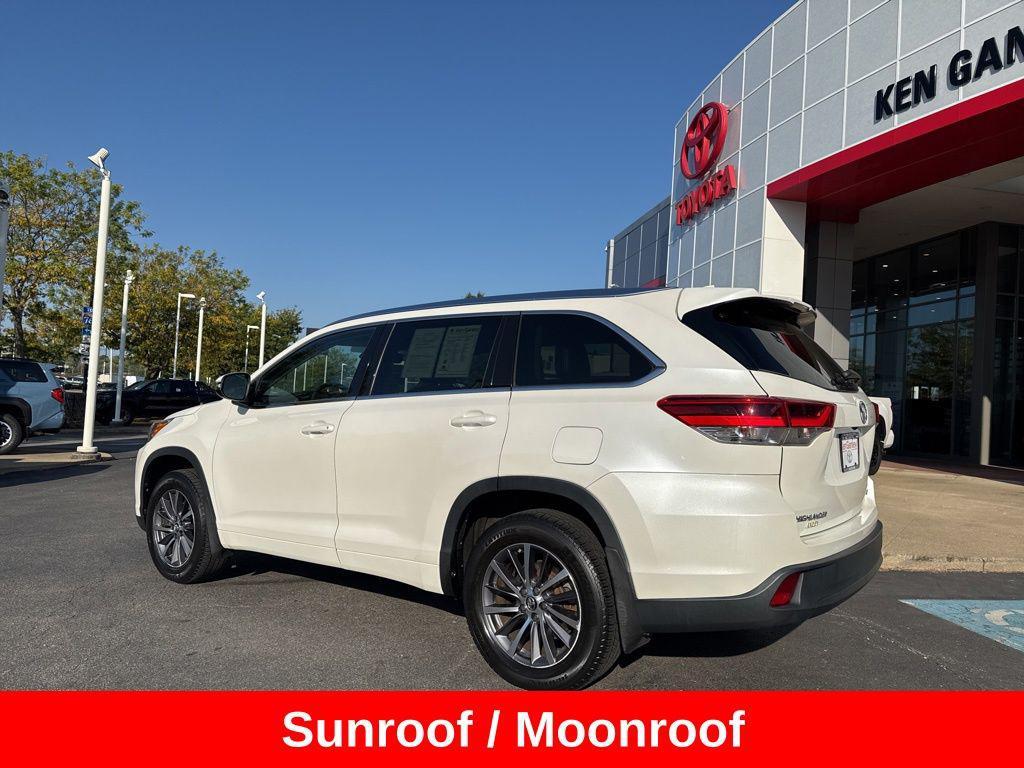 used 2017 Toyota Highlander car, priced at $20,339
