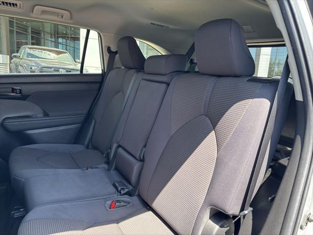 used 2023 Toyota Highlander car, priced at $31,798