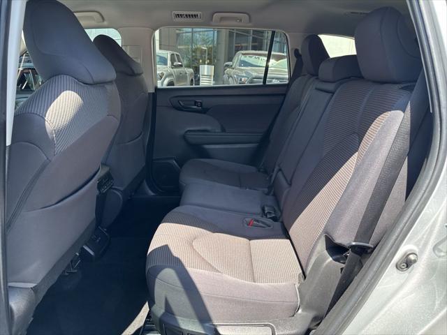 used 2023 Toyota Highlander car, priced at $31,798