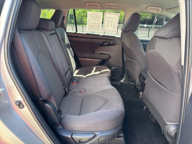 used 2023 Toyota Highlander car, priced at $31,798