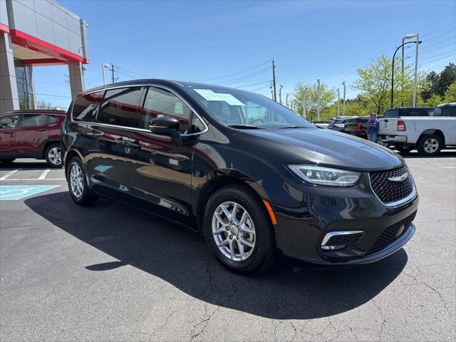 used 2023 Chrysler Pacifica car, priced at $22,491