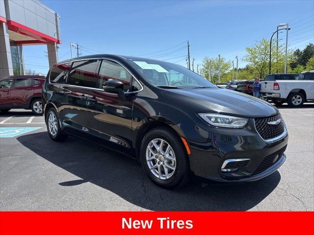 used 2023 Chrysler Pacifica car, priced at $21,191