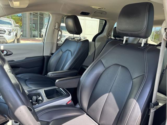 used 2023 Chrysler Pacifica car, priced at $21,191
