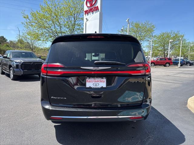 used 2023 Chrysler Pacifica car, priced at $22,491