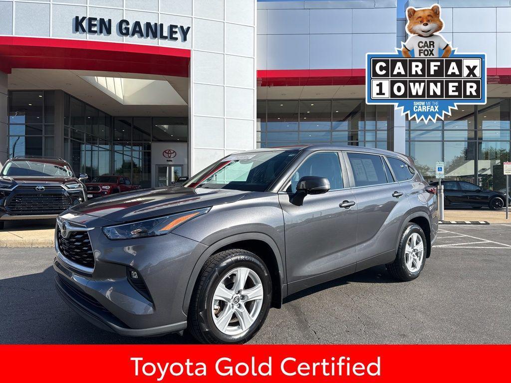 used 2024 Toyota Highlander car, priced at $35,997