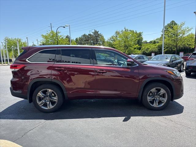 used 2019 Toyota Highlander car, priced at $25,896