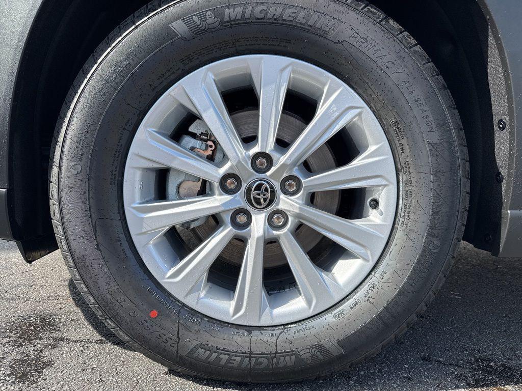 new 2026 Toyota Grand Highlander Hybrid car, priced at $50,713