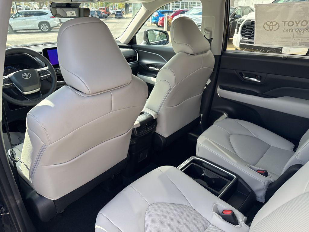 new 2026 Toyota Grand Highlander Hybrid car, priced at $50,713