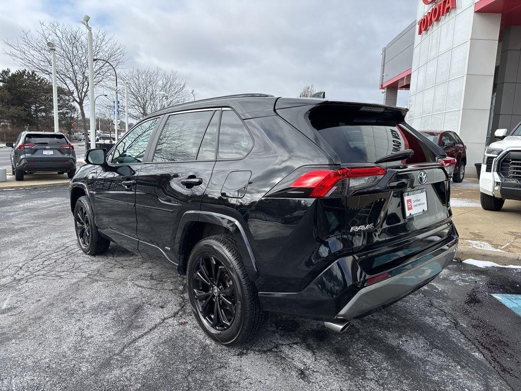 used 2022 Toyota RAV4 Hybrid car, priced at $26,999