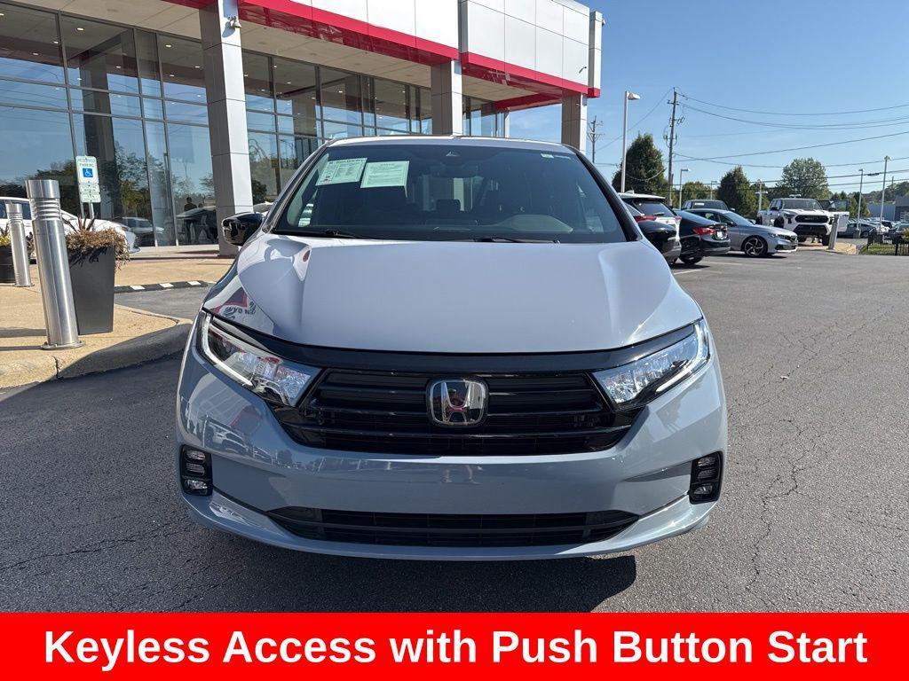 used 2023 Honda Odyssey car, priced at $35,326
