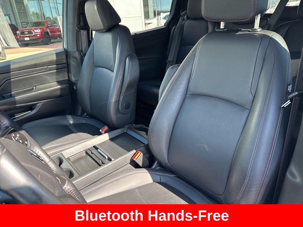 used 2023 Honda Odyssey car, priced at $35,326