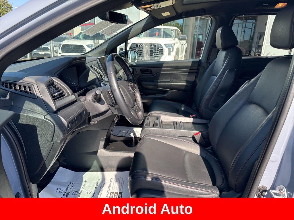 used 2023 Honda Odyssey car, priced at $35,326