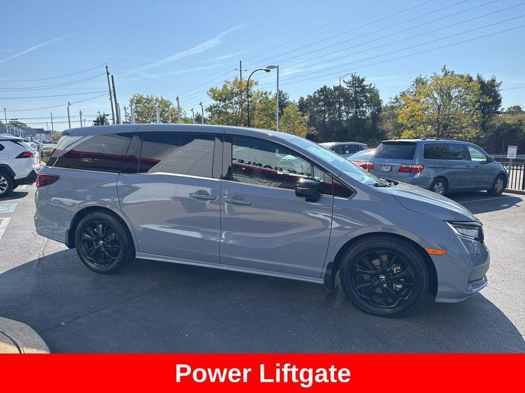used 2023 Honda Odyssey car, priced at $35,326